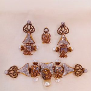Handcrafted Set